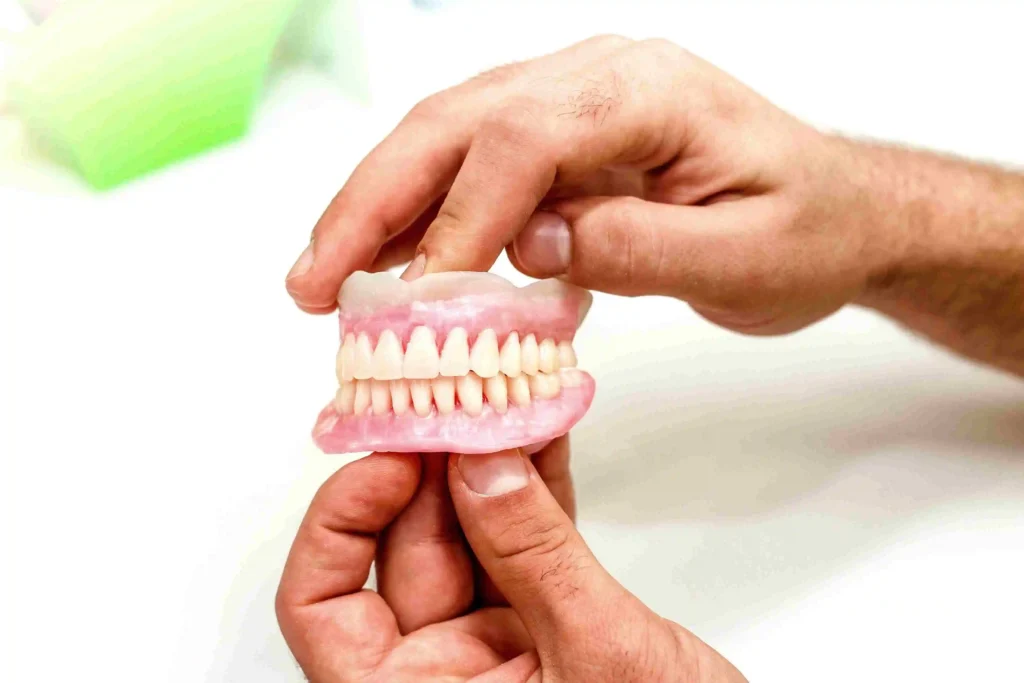 Teeth dentures treatment